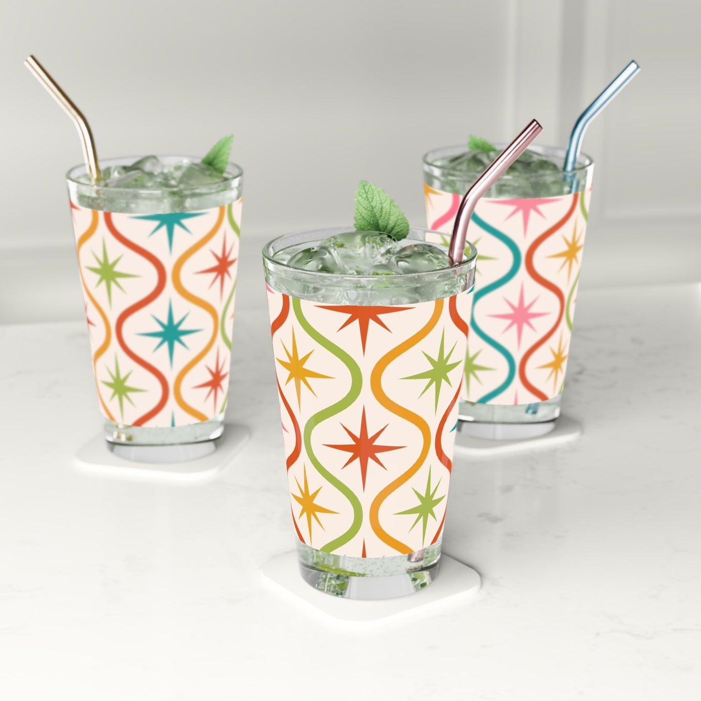 Retro Starburst Pattern Pint Glass - 16oz - Kia Day Design