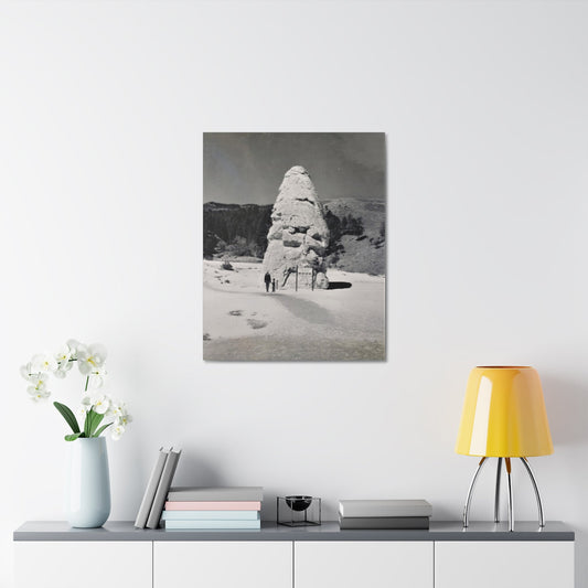 Liberty Cap Yellowstone Stretched Canvas 1.5" 24″ x 30″