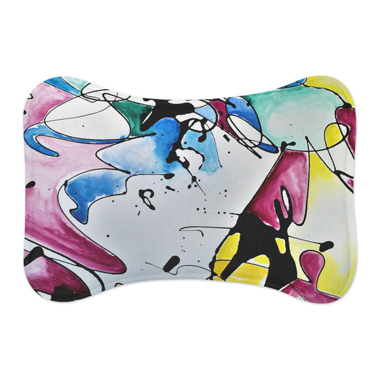 Sophisticated Lady Pet Feeding Mats Bone shape (19" x 14") White