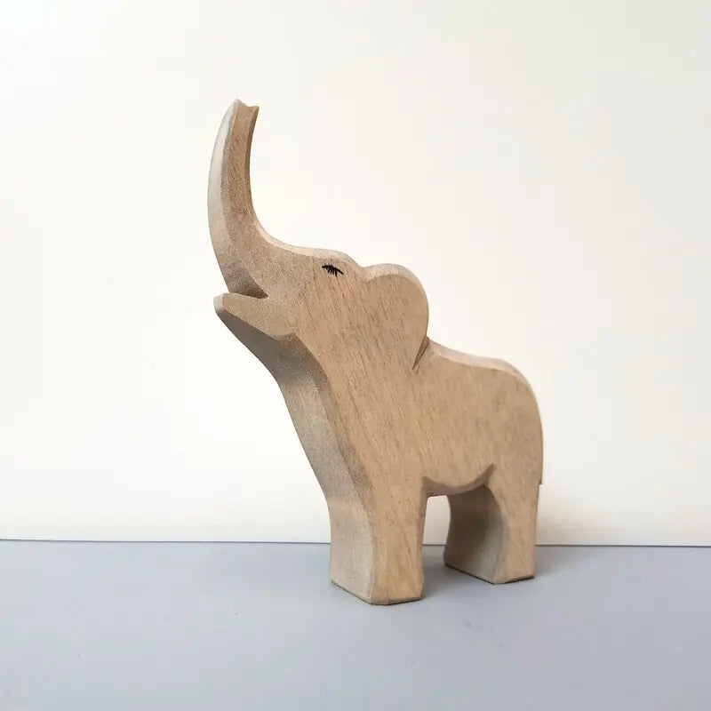Wooden Animal Figures Elephant Lion Giraffe - Kia Day Design