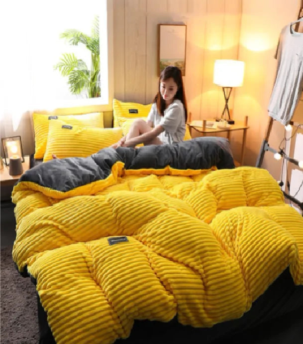 Velvet Bedding Set - Kia Day Design