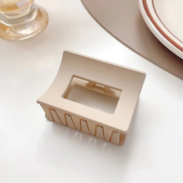 Geometric Flower Hair Clip Set - Kia Day Design