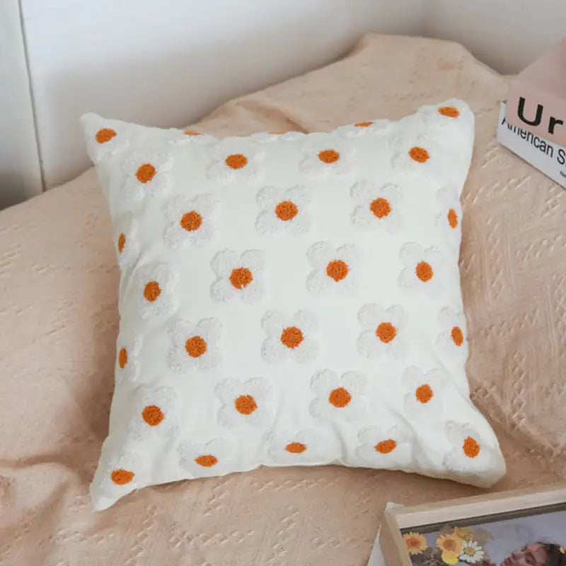 Nordic Cotton Embroidered Flower Pillowcase - White florets pillowcase 45x45cm - pillow cover