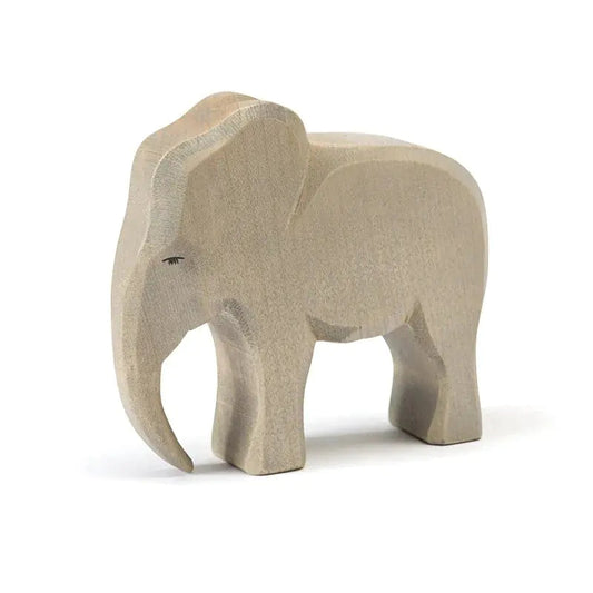 Wooden Animal Figures Elephant Lion Giraffe - Kia Day Design