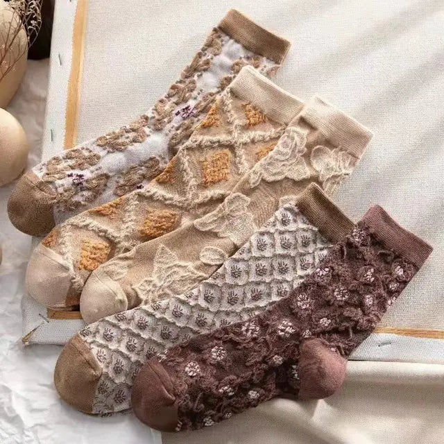 5 Pairs Flower Embroidered Socks - Kia Day Design