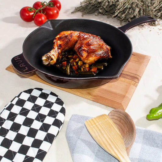 LAVA Premium Cast Iron Skillet - Kia Day Design