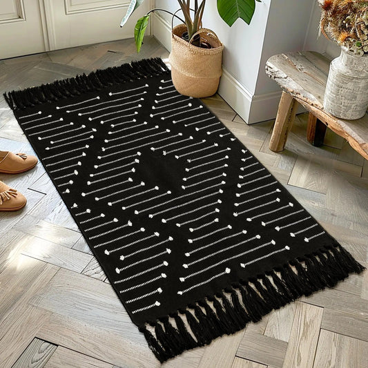 Black and White Thin Woven Cotton Rugs with Tassels Washable - Kia Day Design