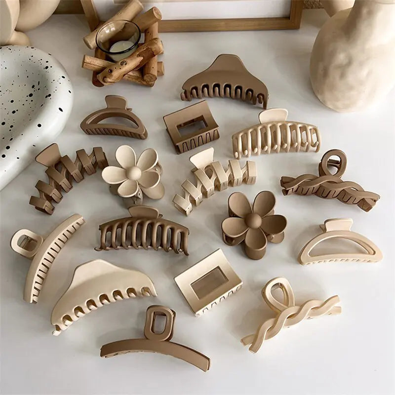 Geometric Flower Hair Clip Set - Kia Day Design