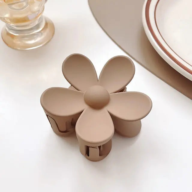 Geometric Flower Hair Clip Set - Kia Day Design