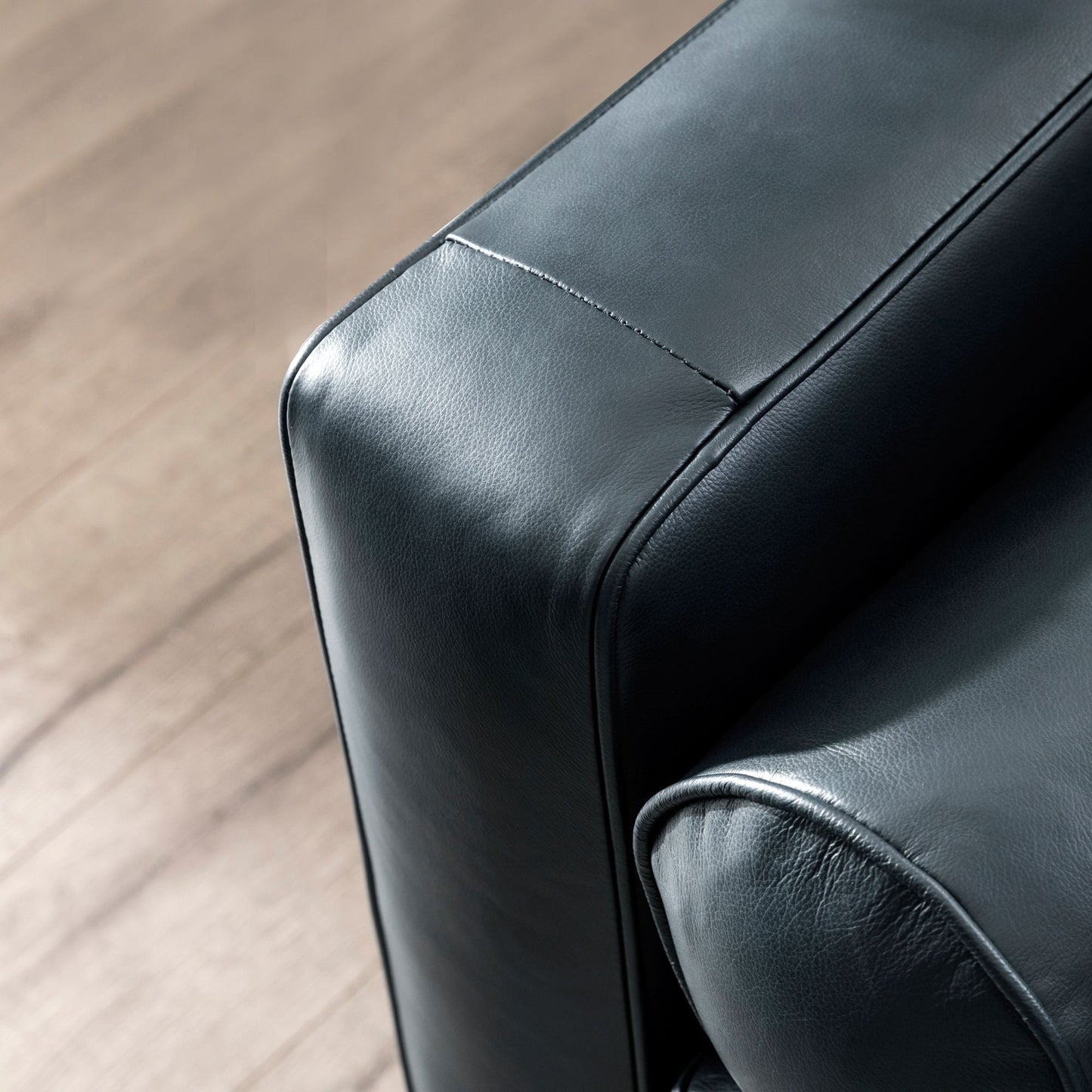 Mid-Century Tufted Chair- Unique Piece Furniture- {{Product type}}