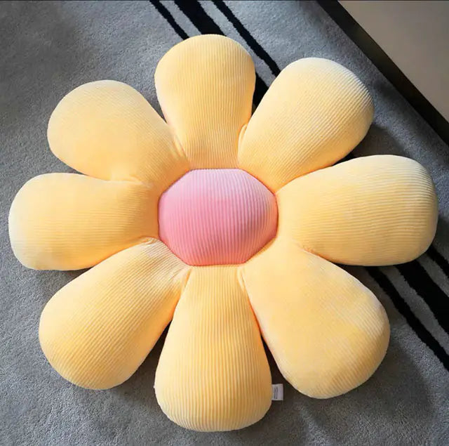 Six Petal Flower Cushion - Kia Day Design