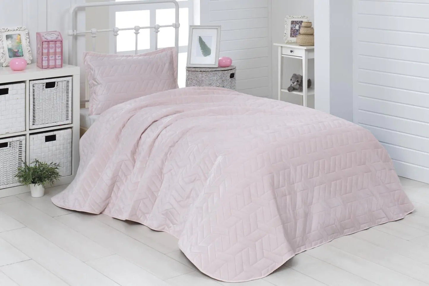 Dinarsu Bedspread Set Single Ruby Powder Kia Day Design