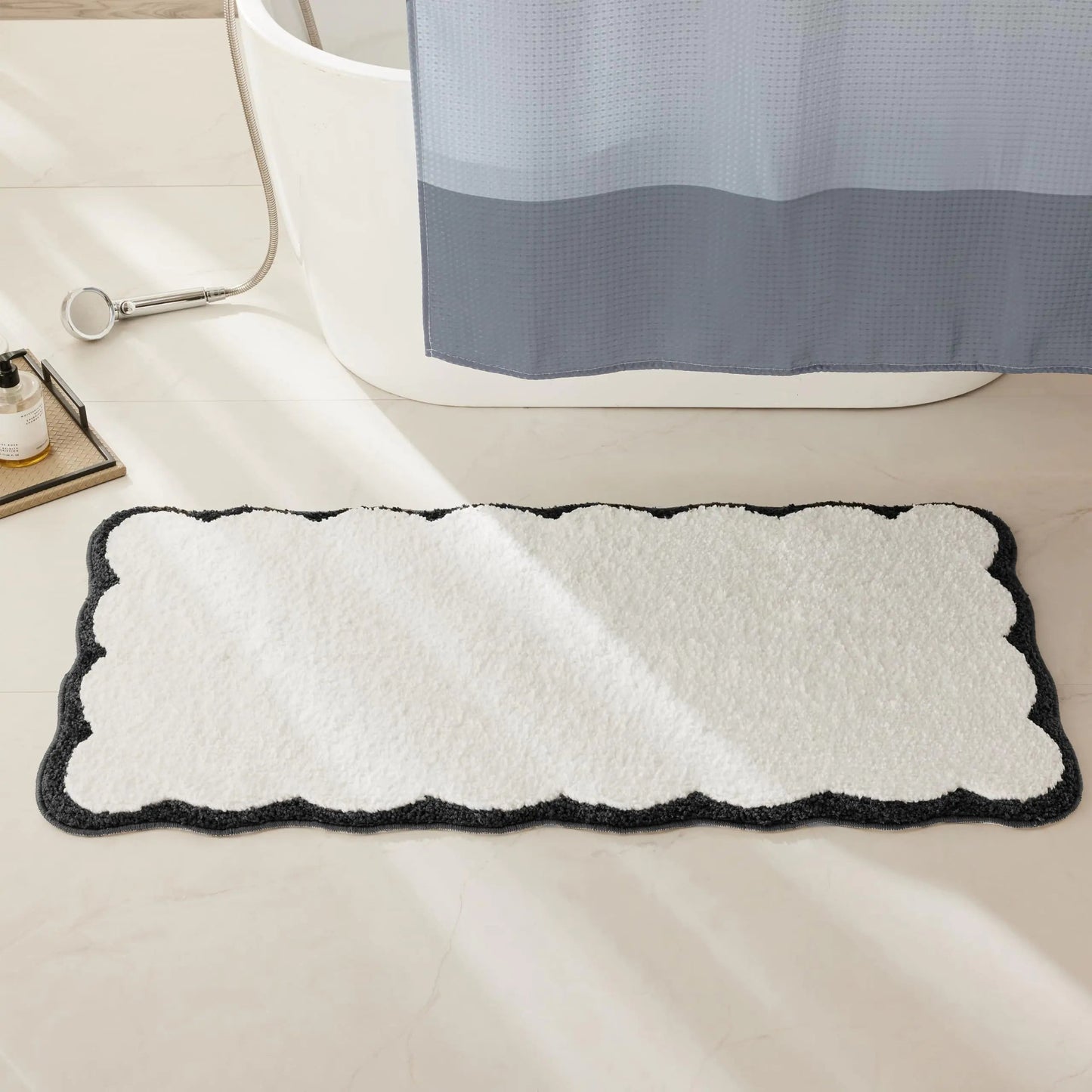 Black and White Microfiber Scalloped Bathroom Rug Anti Slip - Kia Day Design