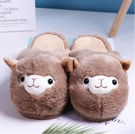 Fluffy Alpaca Slippers - Kia Day Design