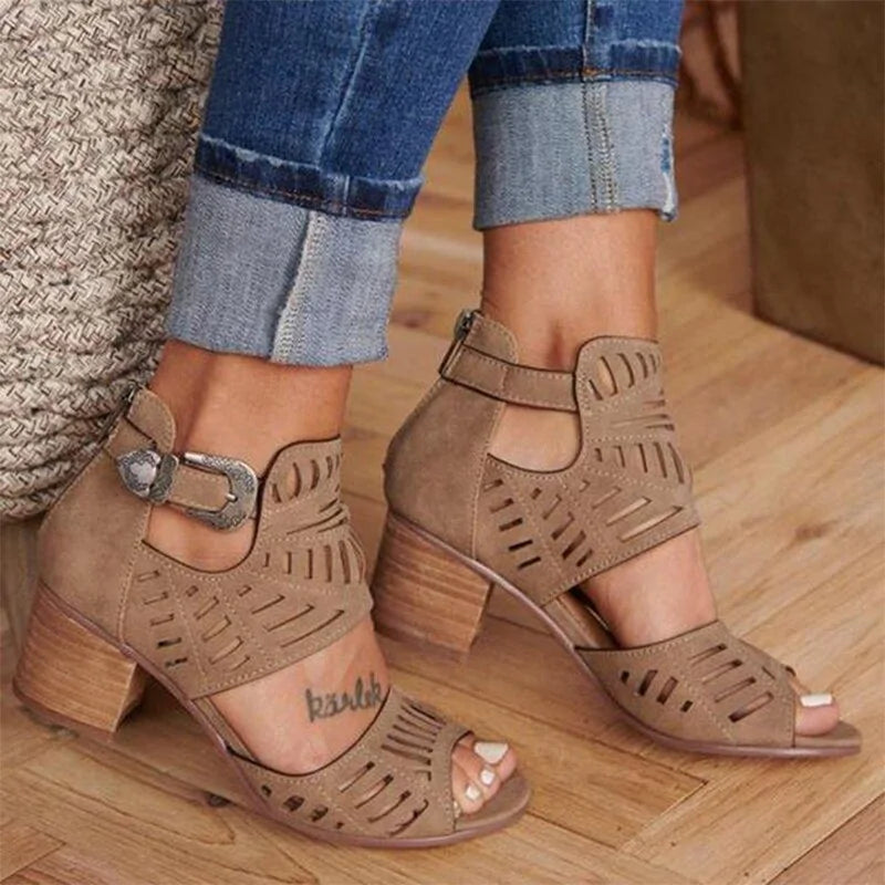 Vintage Hollow Out Sandals - Kia Day Design