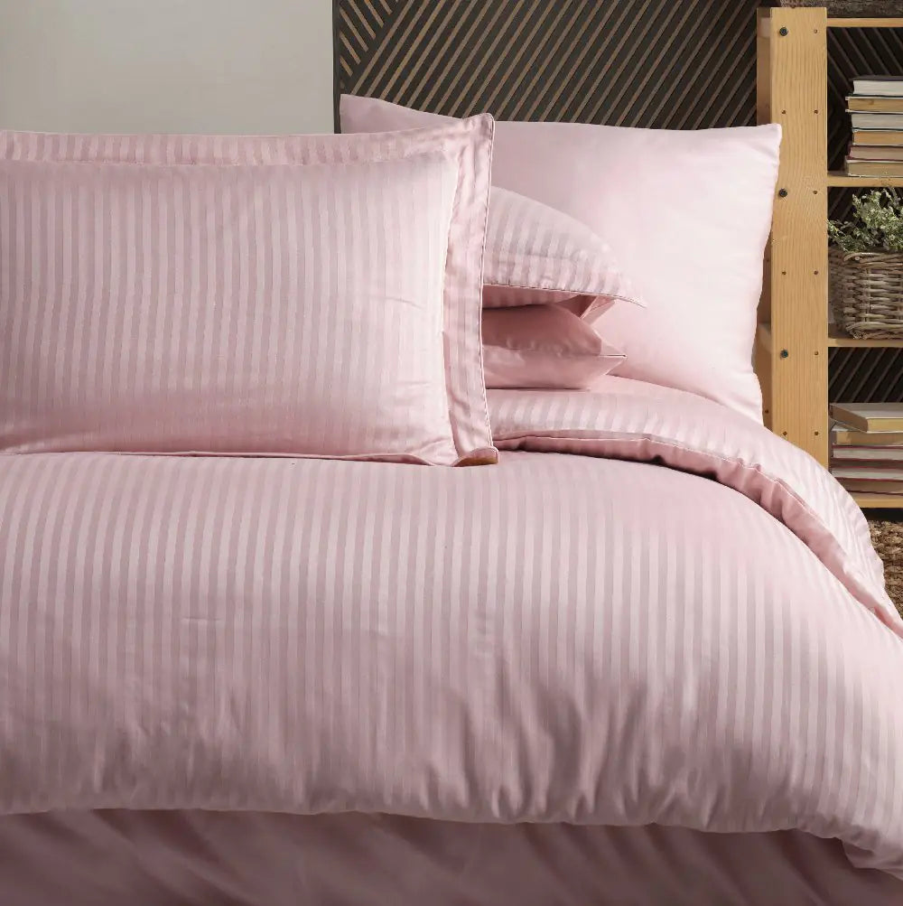 Hobby Striped Powder - Double Jacquard Satin Duvet Cover Set Kia Day Design