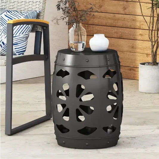 Large Round Metal Coffee Table - - table
