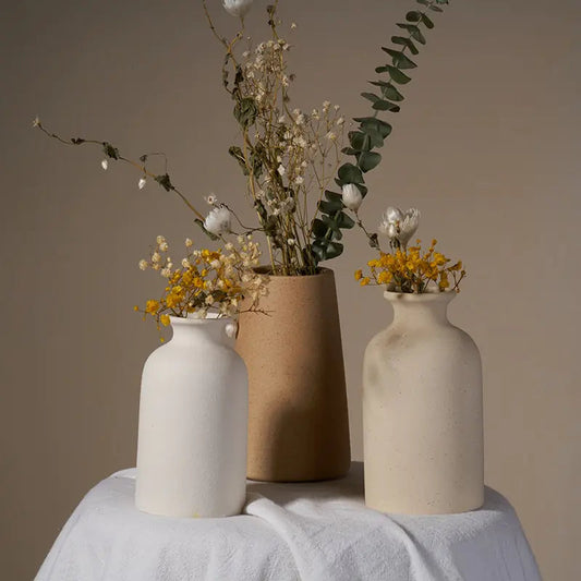 Simple Ceramic Vase - Kia Day Design