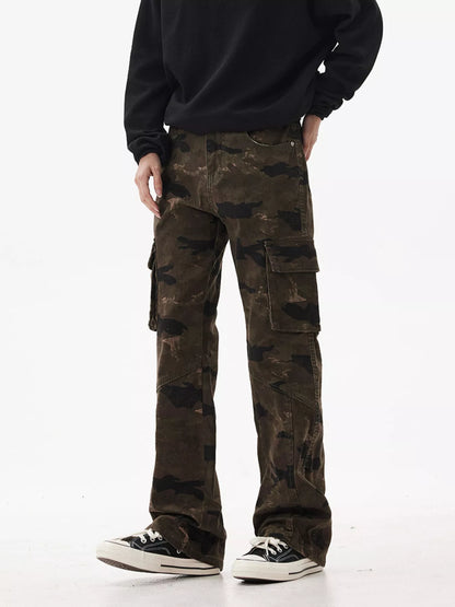 Men's Camo Print Relaxed Fit Cargo Jeans - -