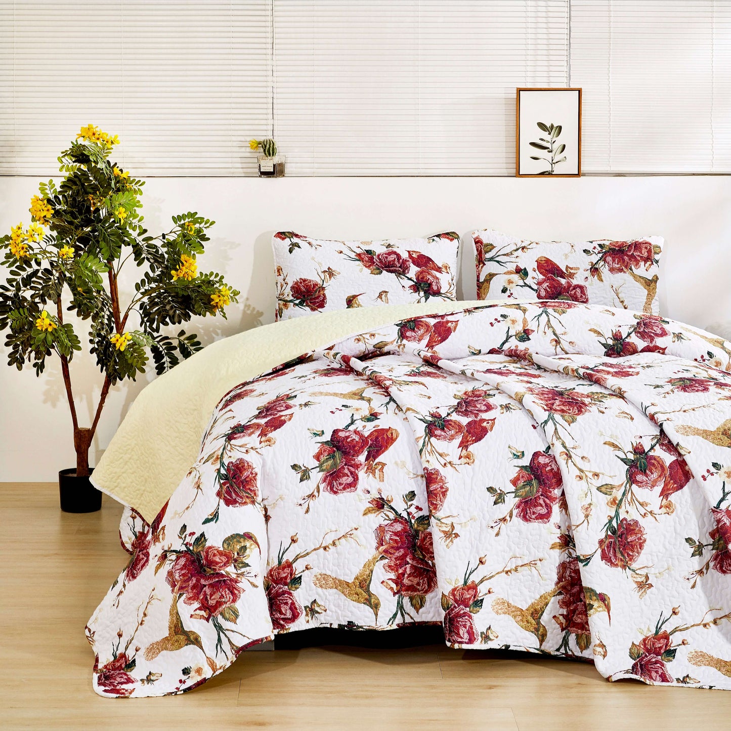 Tache Vintage Rose Garden Hummingbirds Burgundy White Reversible Floral Quilt Set (SD-7676) - Cal King - Quilt / Bedspread