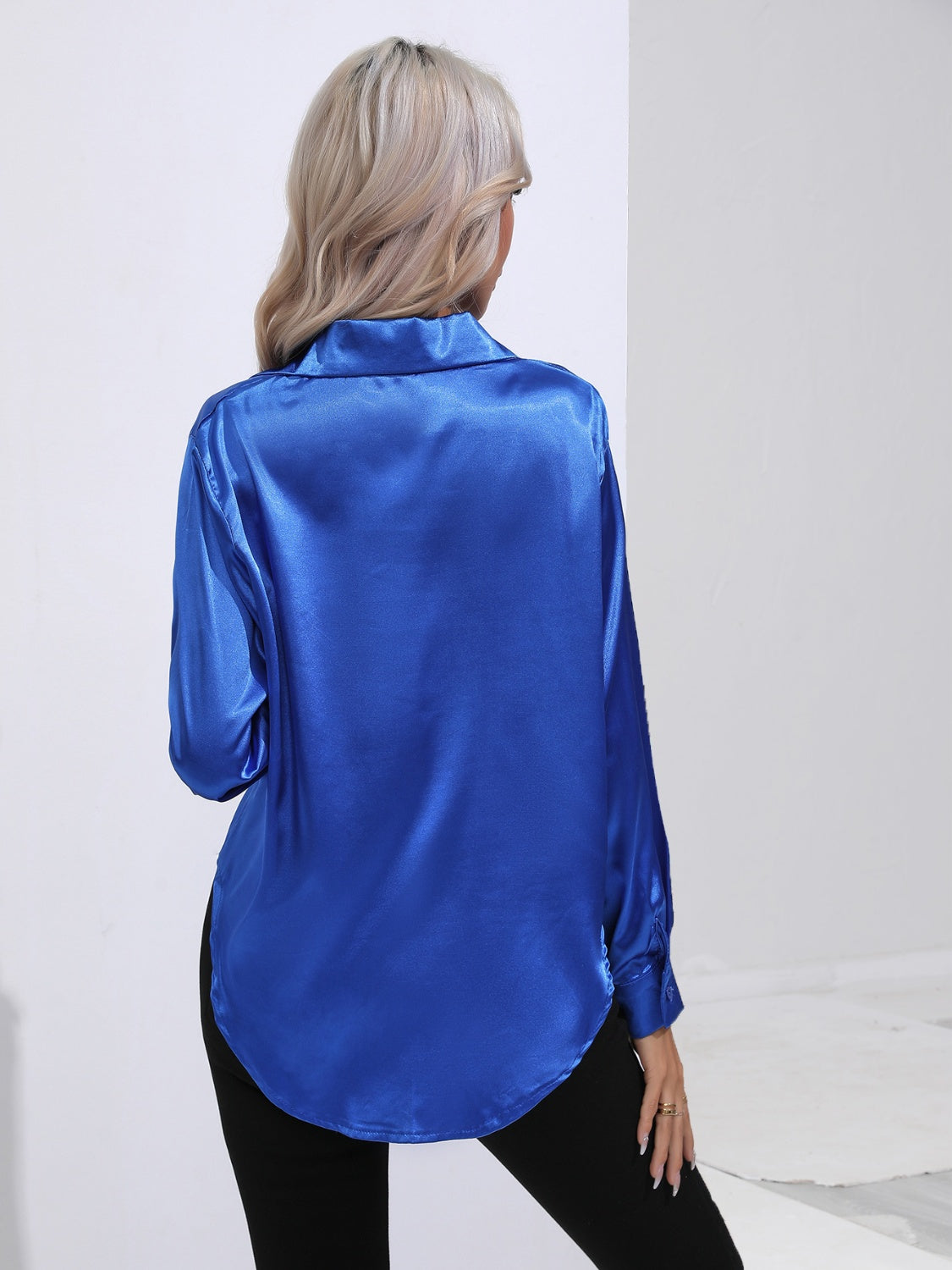 Collared Neck Buttoned Long Sleeve Shirt - -