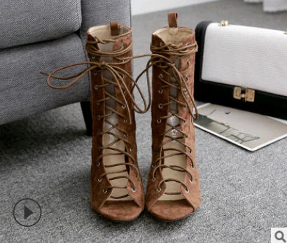 Women's Chunky Heeled Peep-Toe Ankle Boots