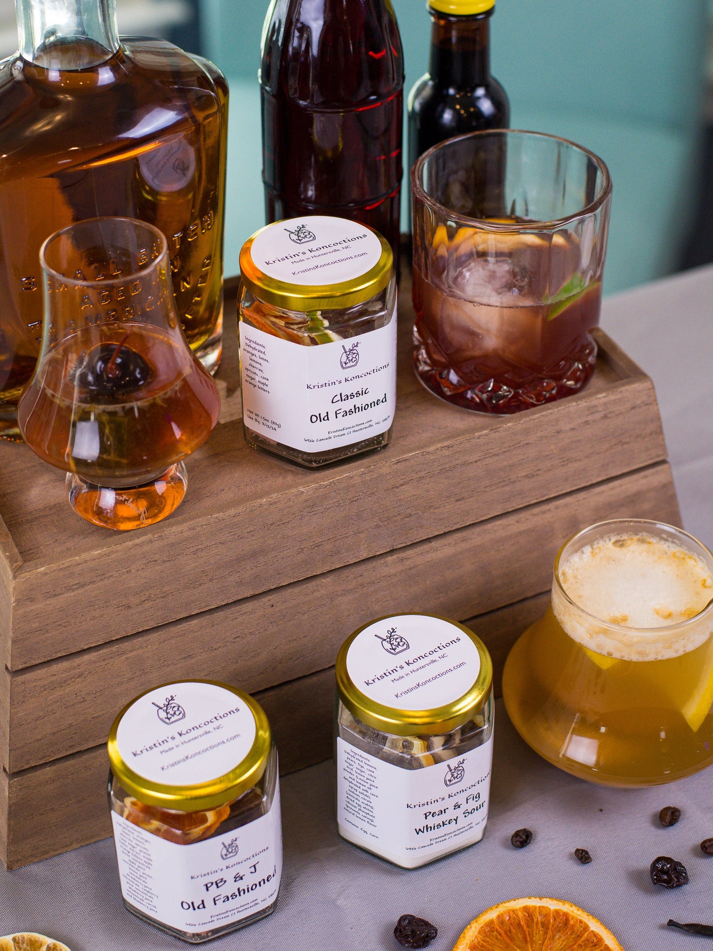 Bourbon Lover Cocktail Kit Gift Set 3-Pack - -
