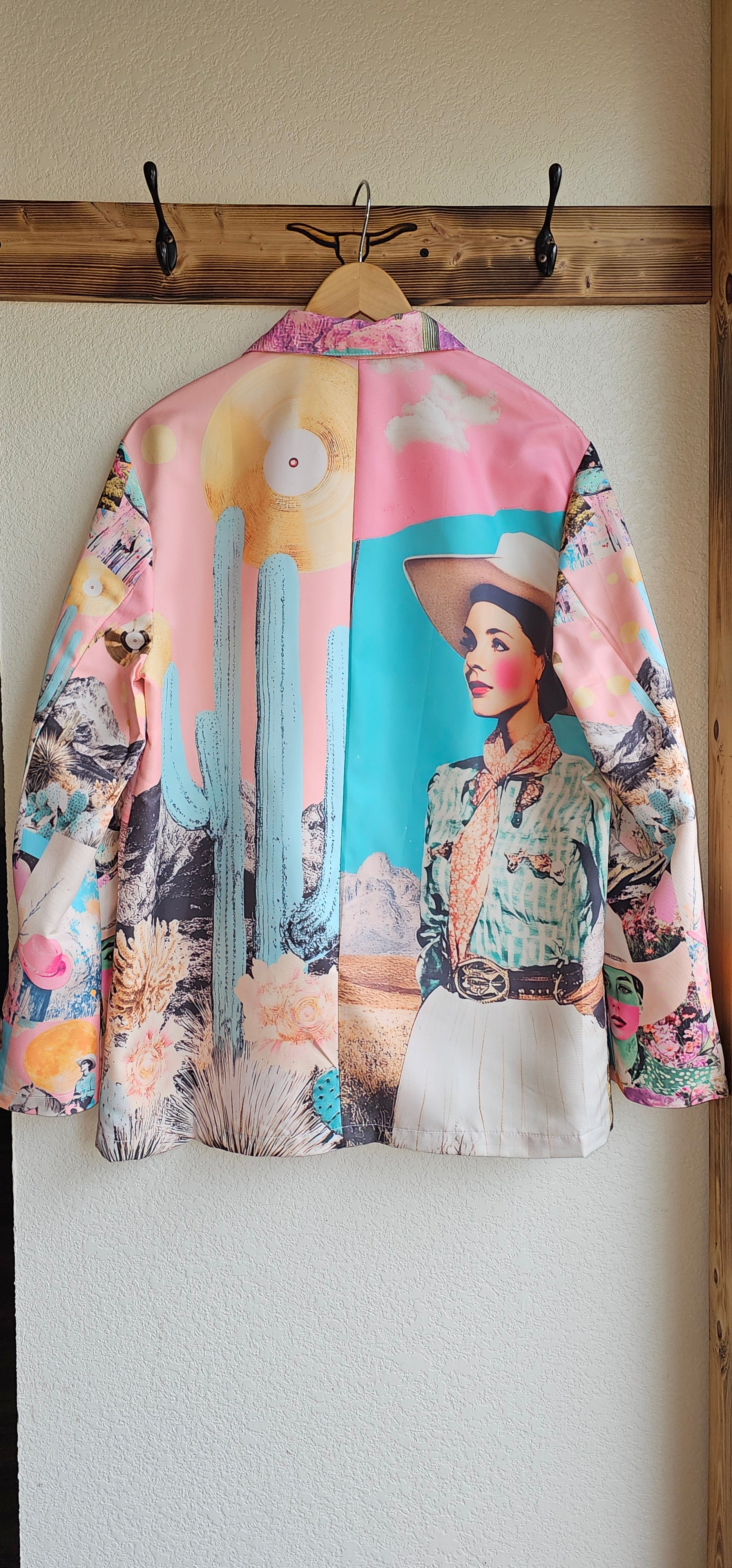 Baha Ranch Retro Pop Western Pop Cowgirl Blazer - - Jackets & Blazers