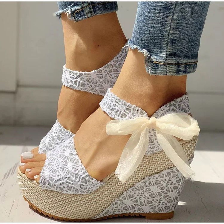 Lace Leisure Fish Mouth Wedge Heels