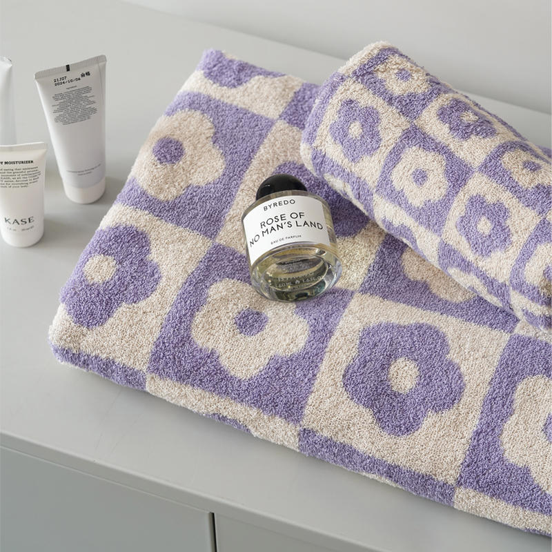 Plaid Series Towel Bath Towel Cherry Blossom Absorbent Facial Towel - -