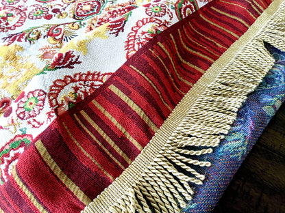 Tache Elegant Burgundy Ornate Paisley Woven Tapestry Tablecloth (18194) - - Tablecloth