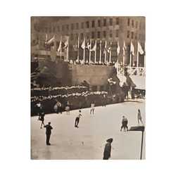 Rockefeller Plaza Easter 1945 Satin Canvas Stretched