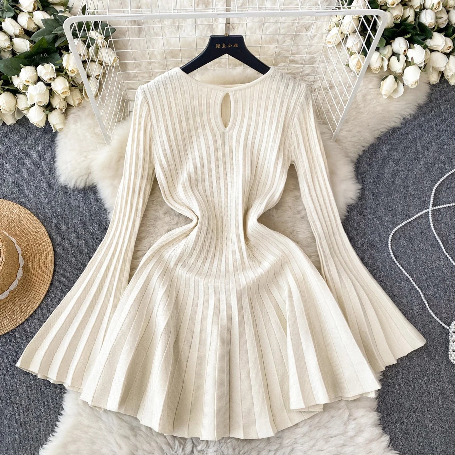 Spring & Autumn Flared Long Sleeve Loose Straight Pleated Casual Dress