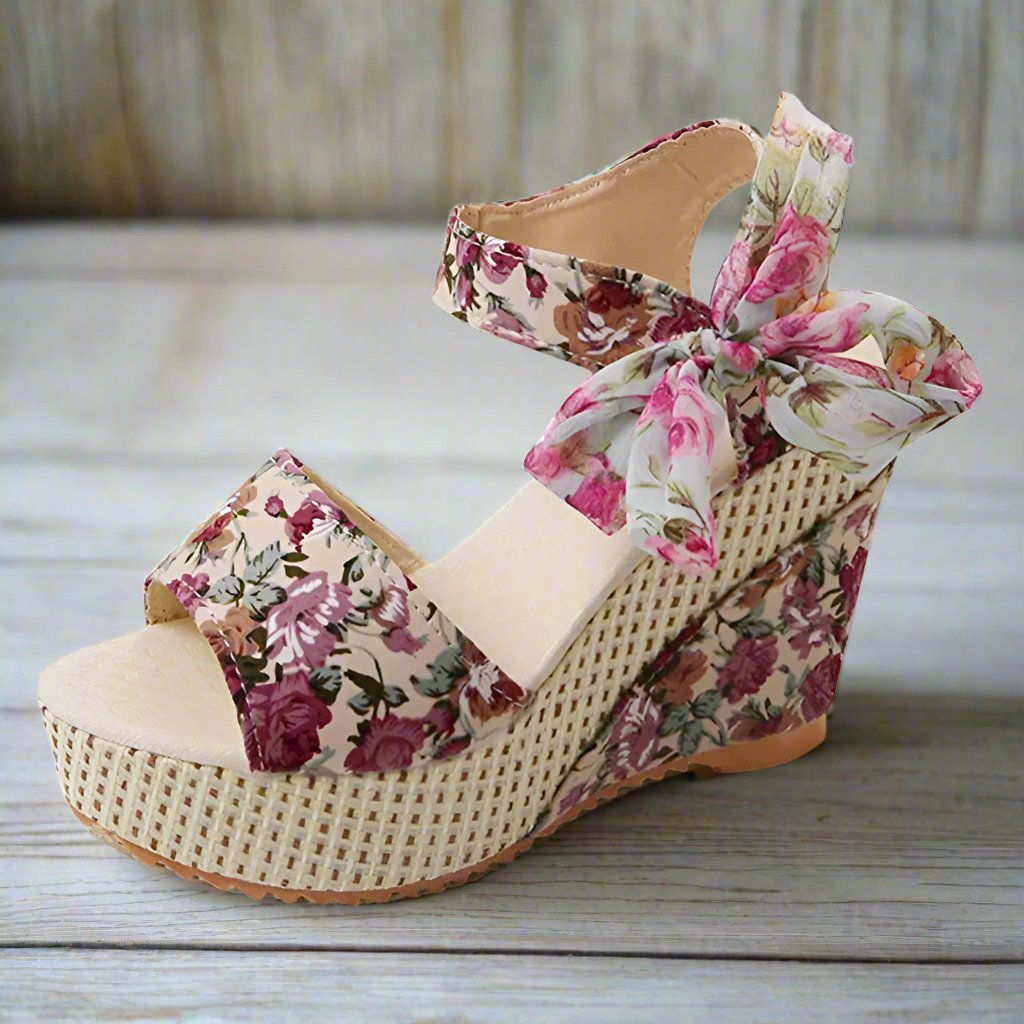 Lace Leisure Fish Mouth Wedge Heels