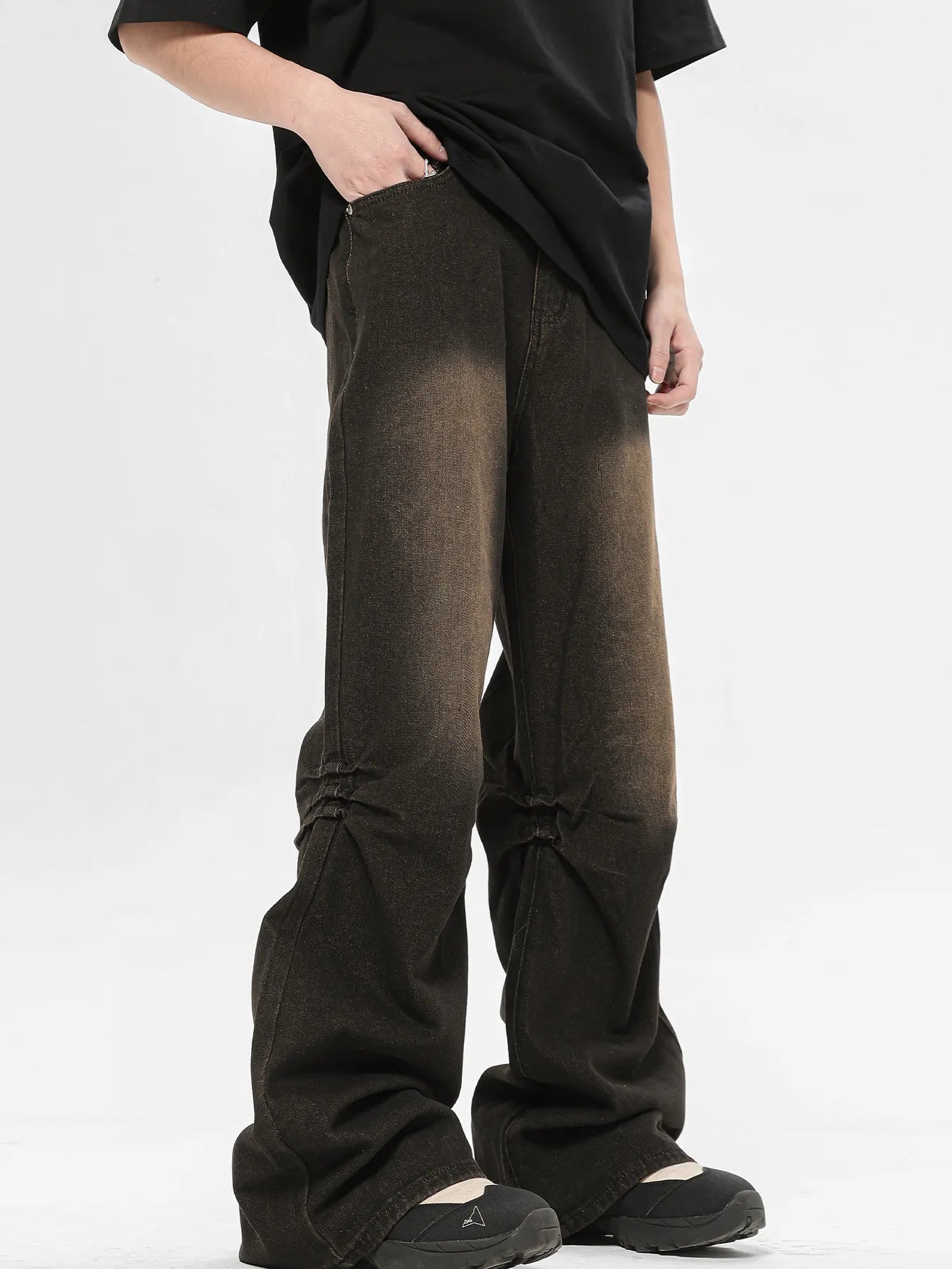 Men's Relaxed Fit Vintage Wash Flare Jeans - -