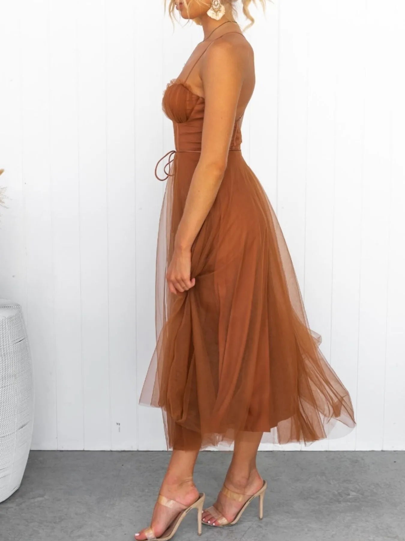 Sweetheart Neck Tulle Midi Dress - -
