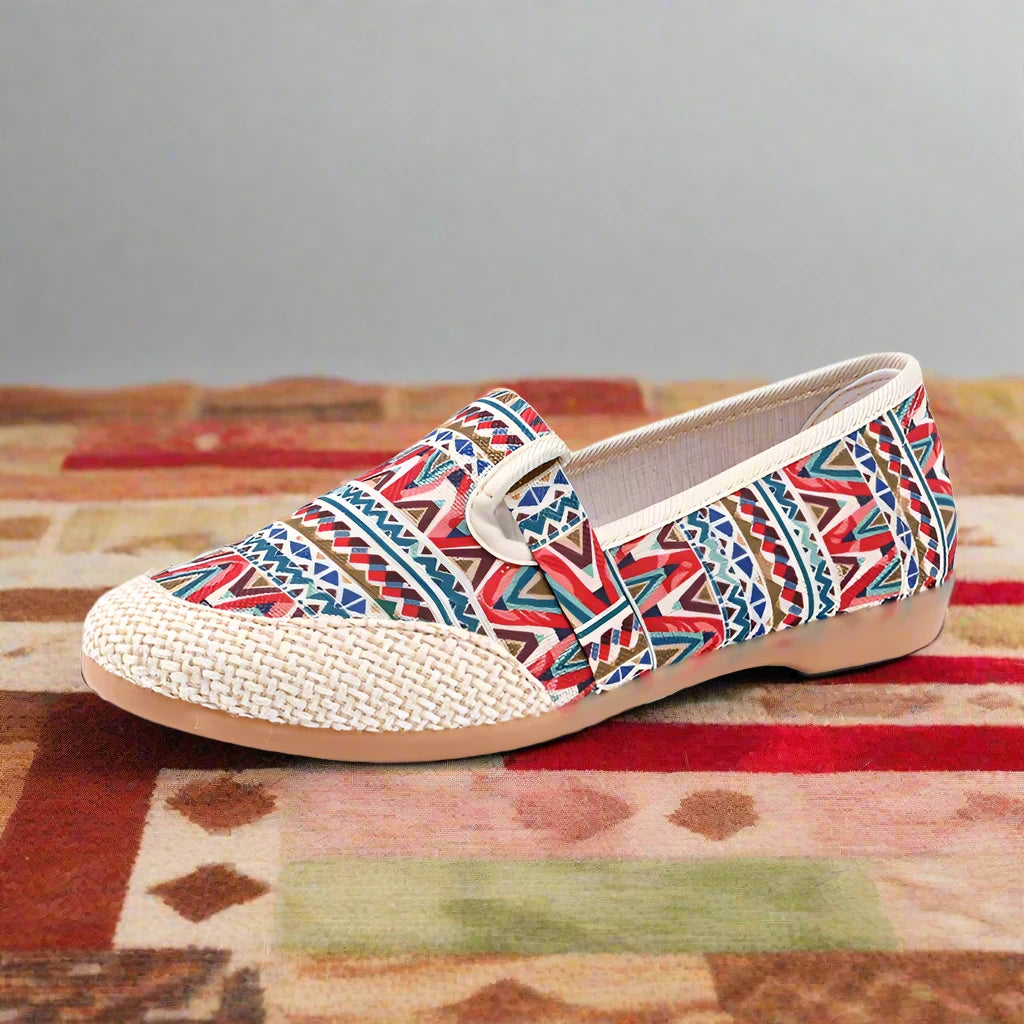 Sepatu Anak Slip on Casual Embroidered Cloth Shoes for Women Canvas Flat