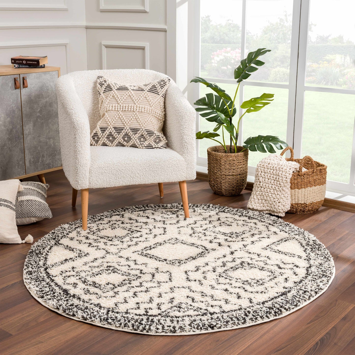 Buan Plush Area Rug - - Rugs
