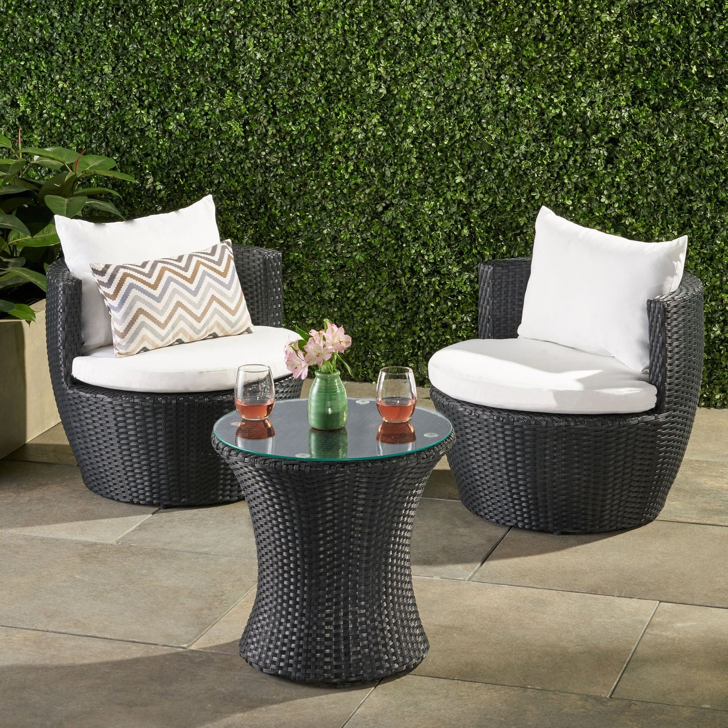 Kono - Chat Set Outdoor Furniture- Unique Piece Furniture- {{Product type}}