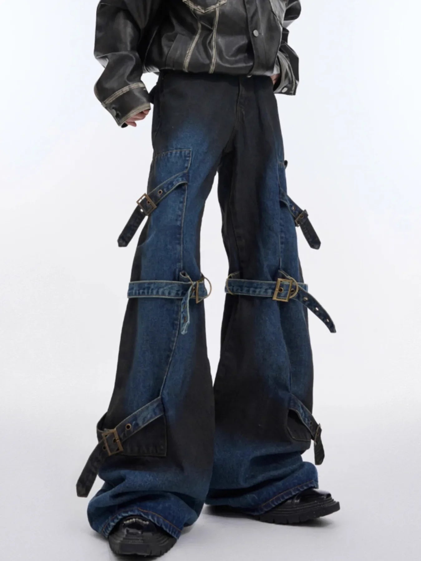 Men's Plus Size Buckle Strap Washed Flare Jeans - -