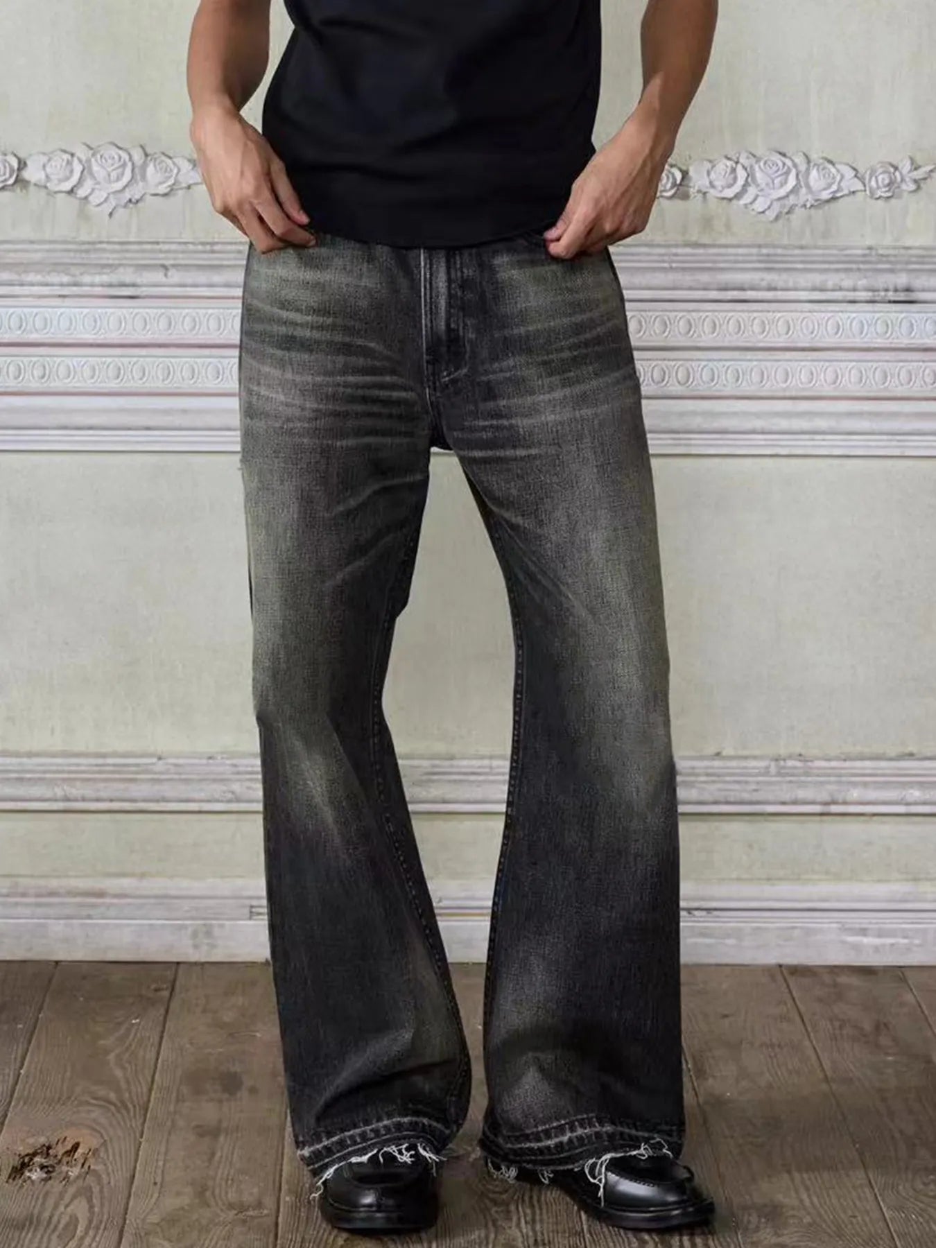 Men's Vintage Washed Frayed Hem Jeans - -