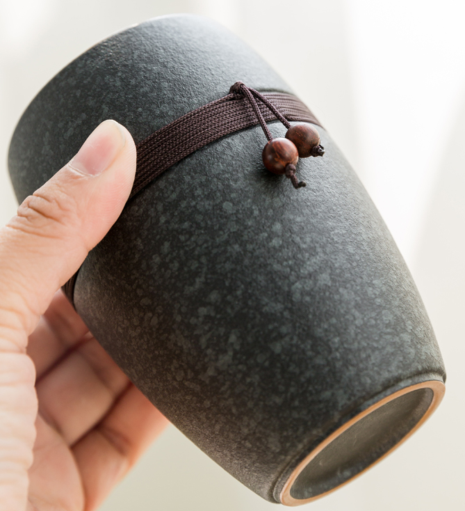 Porcelain Kung Fu Tea Cup with Filter - - Mug