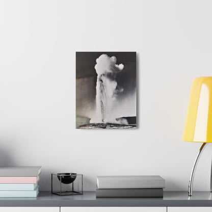 Old Faithful Geyser Yellowstone Canvas Gallery Wraps 11″ x 14″ 1.25"