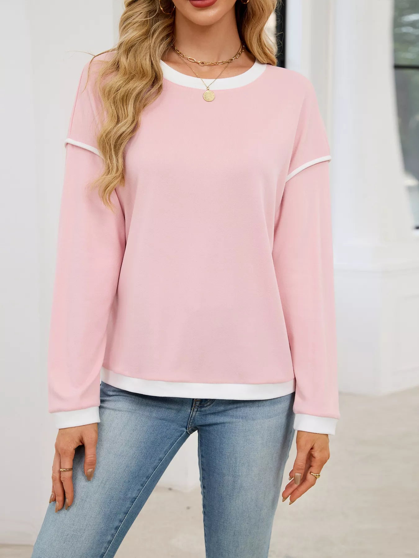 Contrast Trim Long Sleeve Sweatshirt - -