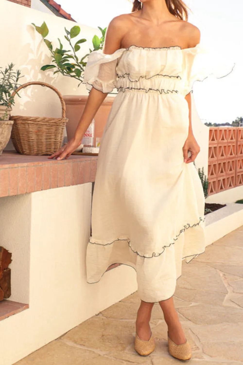 Square Neck Short Sleeve Midi Dress - -