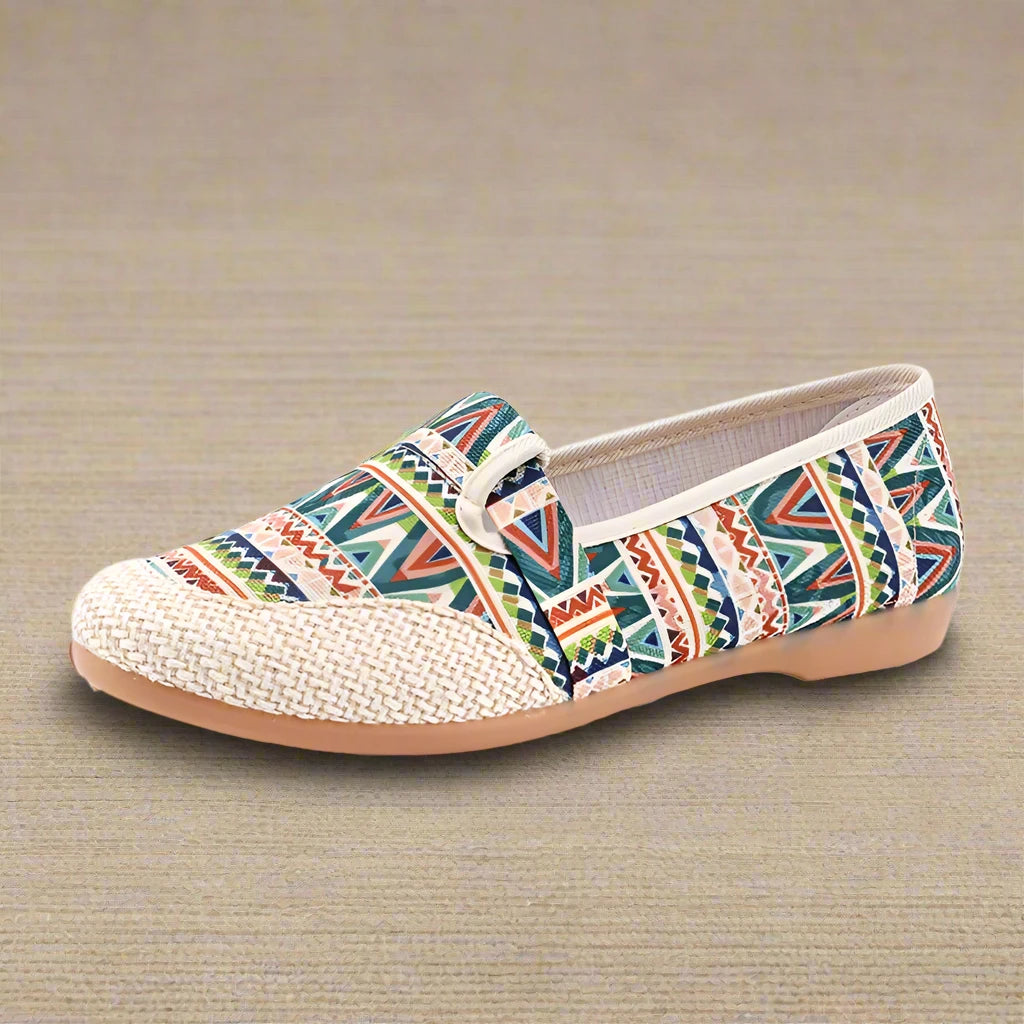 Sepatu Anak Slip on Casual Embroidered Cloth Shoes for Women Canvas Flat