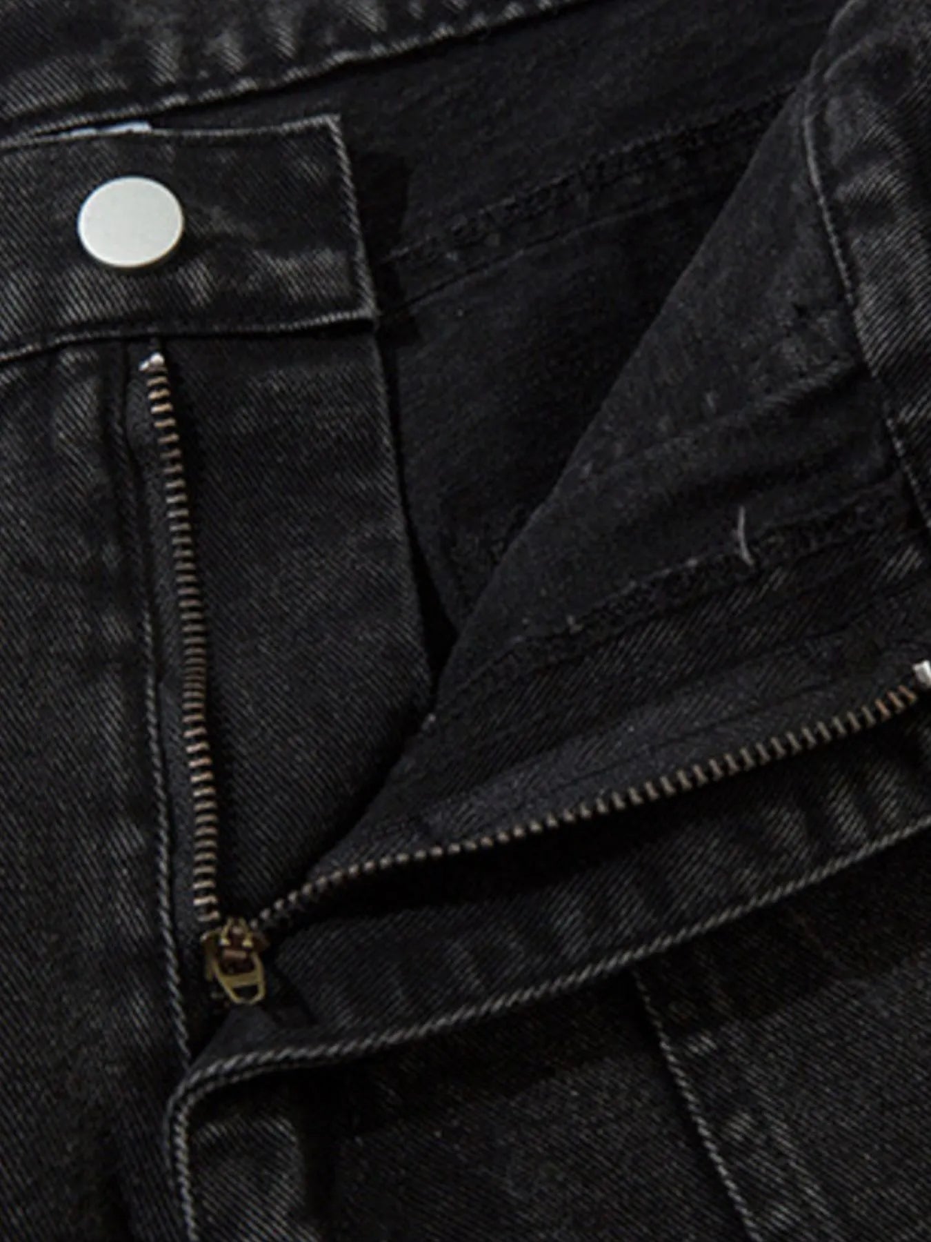 Men's Wide Leg Cargo Denim Jeans with Multi Pockets - -