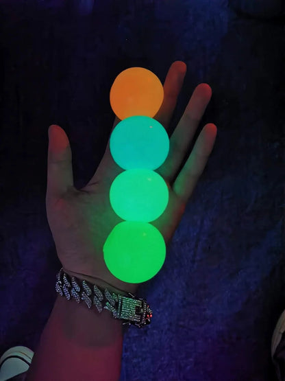4PCs Luminous Sticky Wall Balls Stress Reliever Squishy Toys Kia Day Design