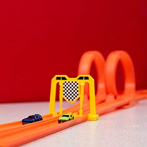 World's Smallest Hot Wheels™ Stunt Action Set- Rust & Cinder- {{Product type}}