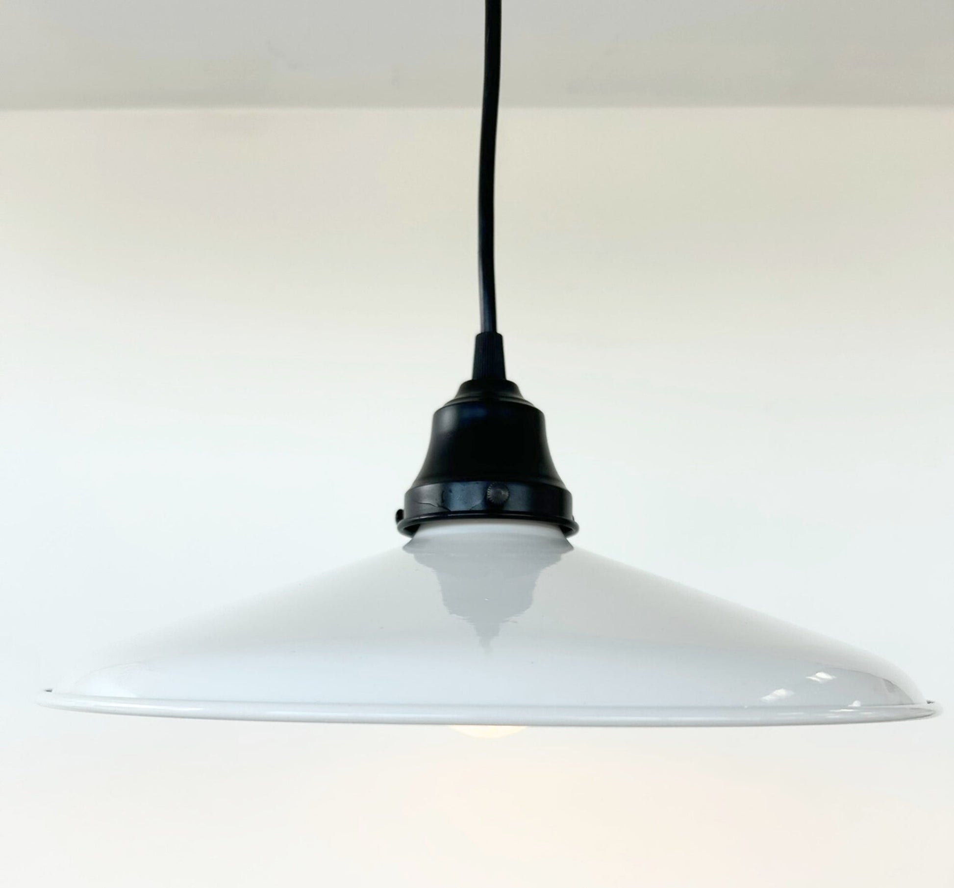 White Enamel Barn Pendant Light – Farmhouse Industrial Ceiling Fixture - - Farmhouse Lighting